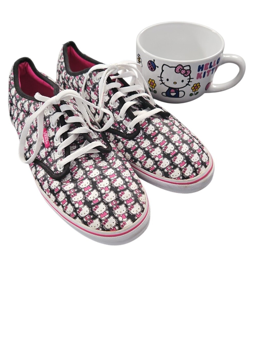 Vans Hello Kitty Canvas Sneakers Women's Size 9 AND 24 oz Mug